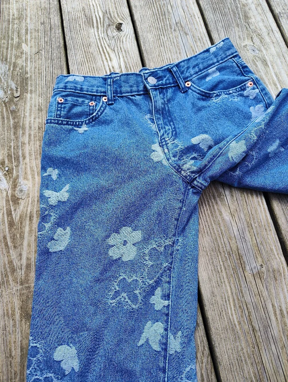 Levi's Big Girls Sz 14 Wide Leg Blue Jeans Butterfly Flower Jacquard 28